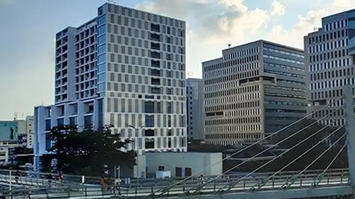 Cabinet note in the works to end forex rule for SEZ services