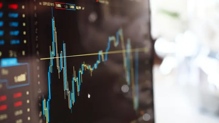 Engineering stock hits 52-week high, extends post-Q1FY27 results rally for second day in a row