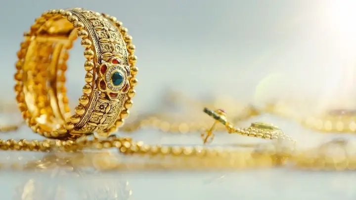 Kalyan Jewellers Q1 Results: Net profit jumps 32% YoY to  ₹349 crore; margins contract