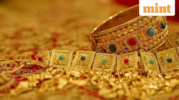 Gold rate today at a seven-week high as easing US-Iran tension cools US Fed rate hike buzz
