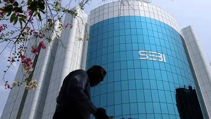 SEBI proposes broader vault rules for gold, silver ETFs and bullion derivatives