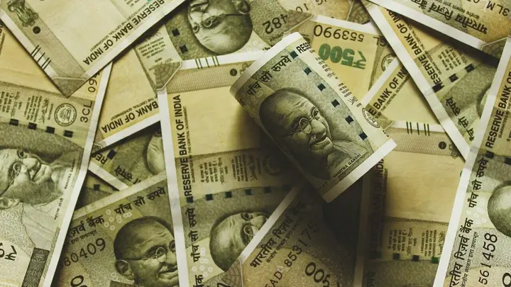 Rupee opens 4 paise higher at 95.40 against US dollar