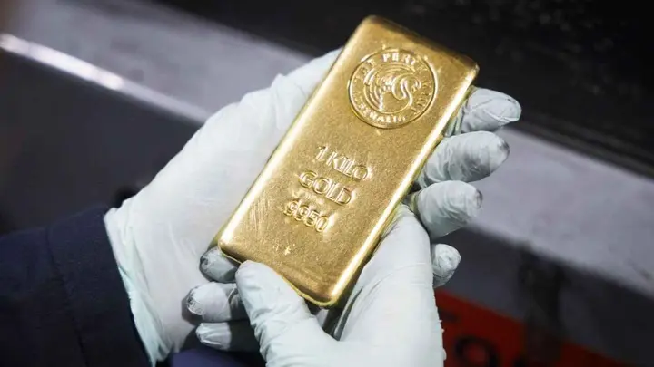 Gold and silver trade lacklustre on MCX despite soft US inflation data; elevated dollar, bond yields weigh