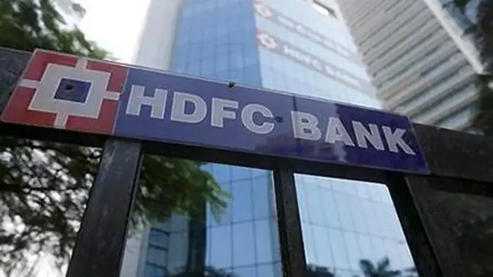 HDFC Bank shares rise as bond issue draw attention; Bank Nifty near resistance