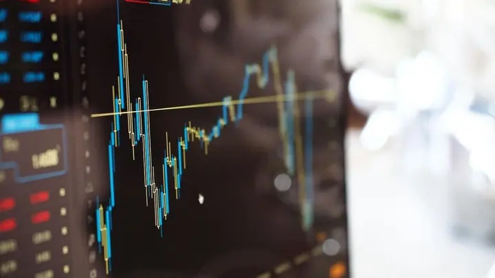 Hindustan Copper share price in focus as OFS opens for retail investors today. Should you apply?