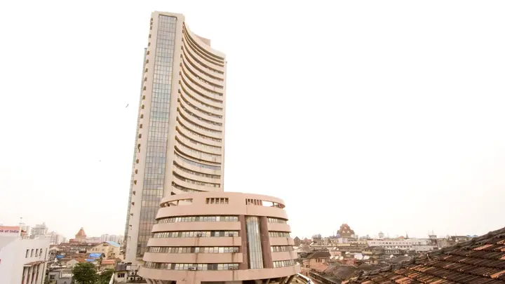 Top Gainers &amp; Losers on 26 Aug: SBFC Finance, Capri Global, Hindustan Copper, SAIL, OLA, Vedanta among top gainers