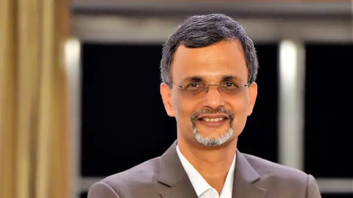 ‘₹86 lakh crore Q1 GDP estimate of last year based on old methodology’
