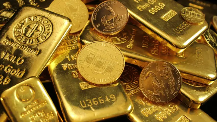 Gold and silver prices drop on MCX amid an uptick in US dollar, bond yields; US payrolls data in focus