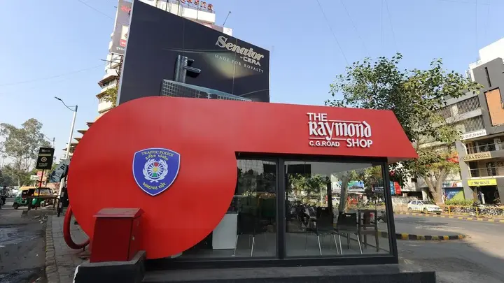Stock to buy today: Raymond (₹853.50)