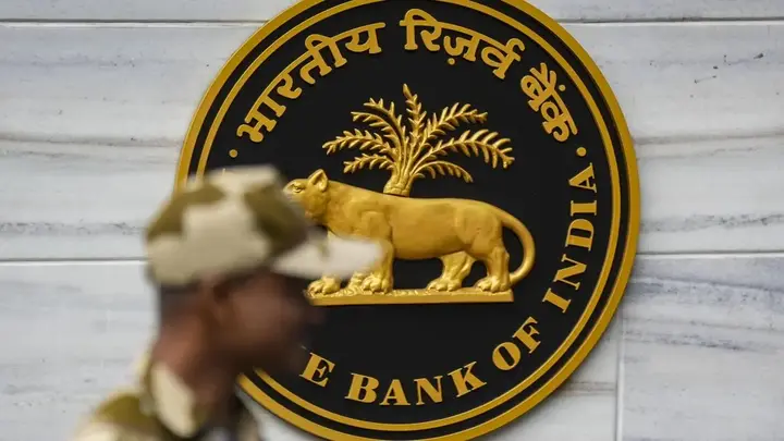 RBI opts for sharp liquidity drain through $10.5 billion debt sale