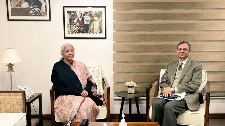 RBI Governor Malhotra calls on Finance Minister Sitharaman