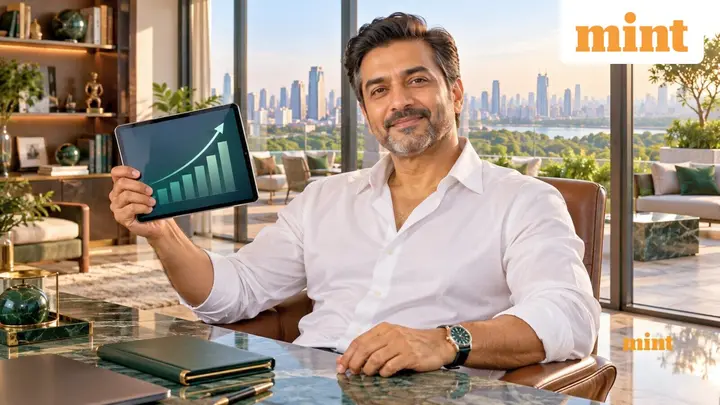 Mutual fund calculator: How  ₹25,000 a month can yield wealth worth  ₹28 crore, thanks to SIP top-up