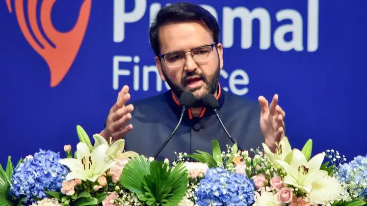 Piramal Finance directors okay ₹1,750-cr preferential allotment of warrants to promoter group