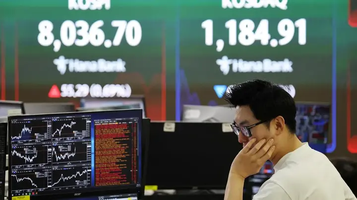 South Korea’s KOSPI falls over 7% as China chip threat hits SK Hynix, Samsung