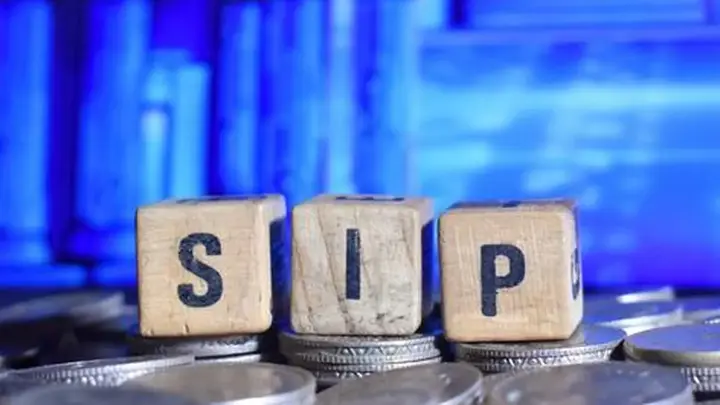 SIP inflows of most listed MFs hits a bump