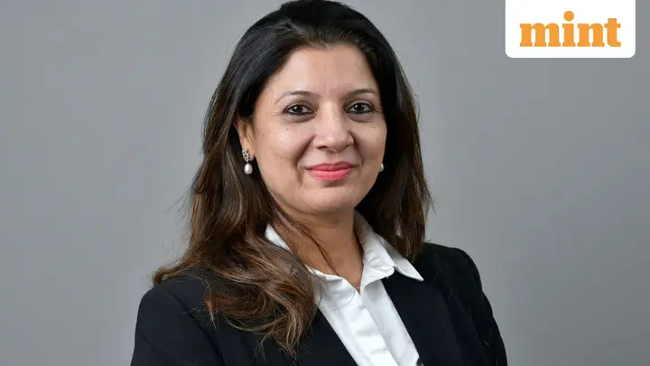 Buy or sell: Gift Nifty signals muted start. Vaishali Parekh recommends three intraday stocks to buy today